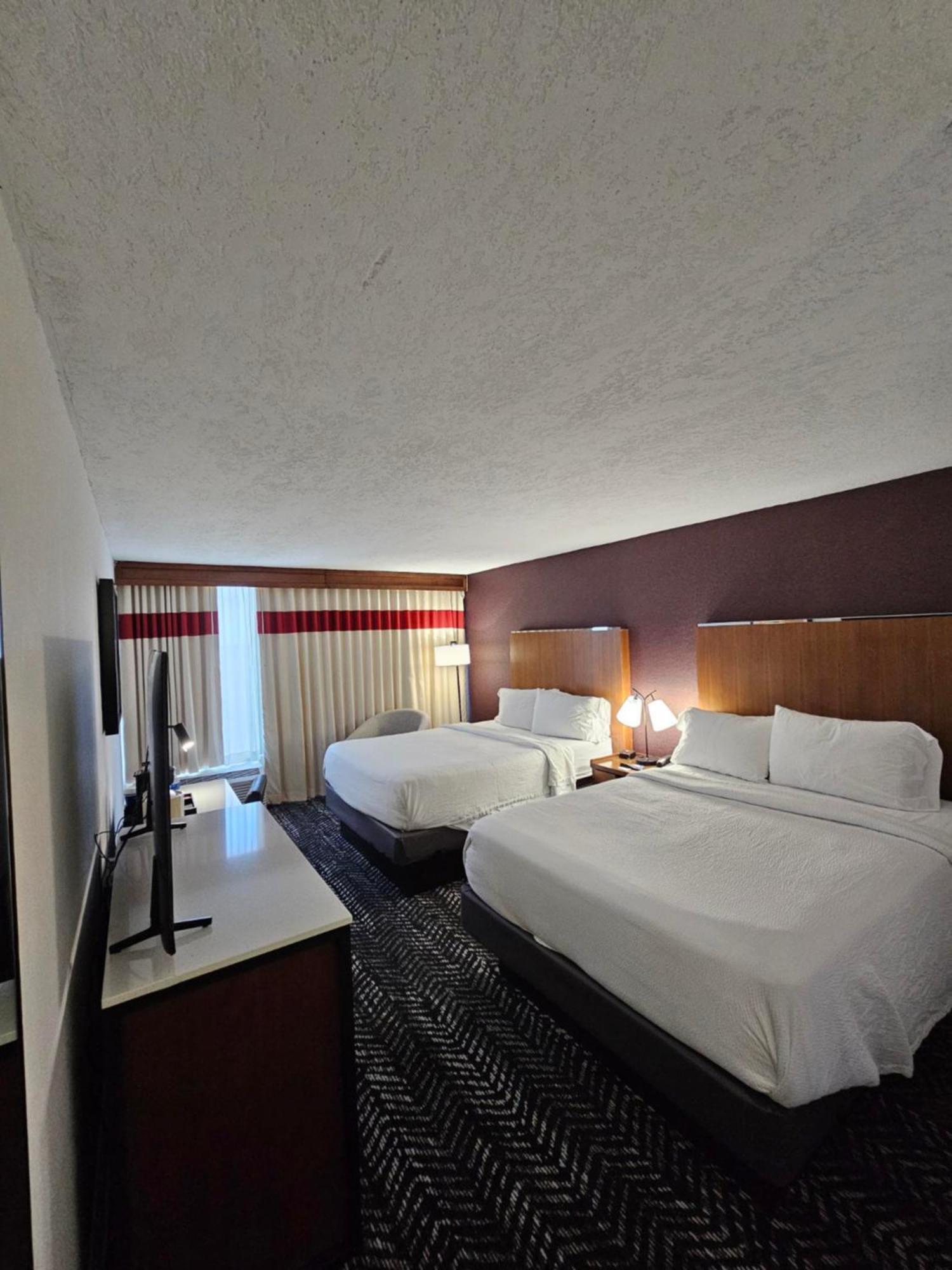 Four Points By Sheraton Kansas City Airport Exterior foto